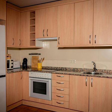 Casa Baja Apartment วาลเดร์โรเบรส ภายนอก รูปภาพ