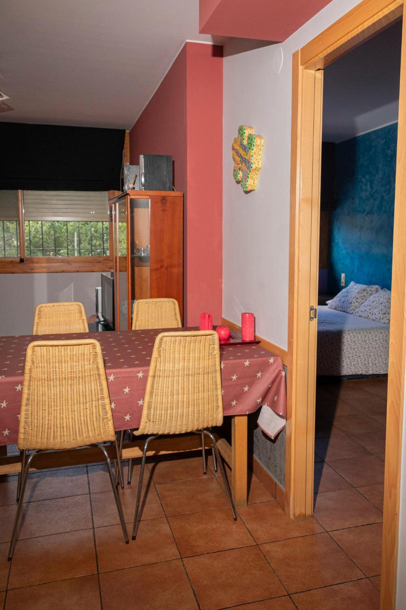 Casa Baja Apartment วาลเดร์โรเบรส ภายนอก รูปภาพ