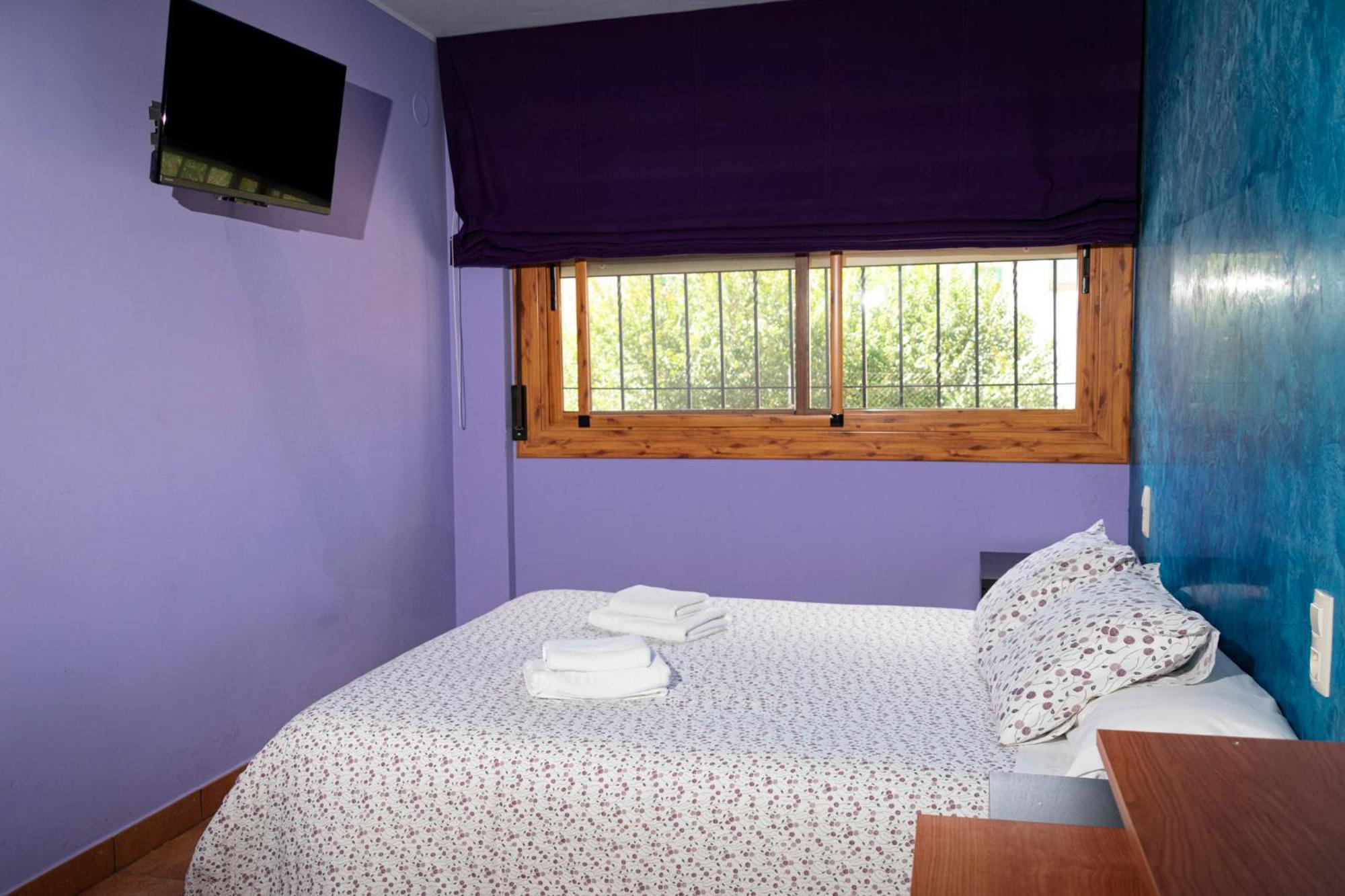 Casa Baja Apartment วาลเดร์โรเบรส ภายนอก รูปภาพ