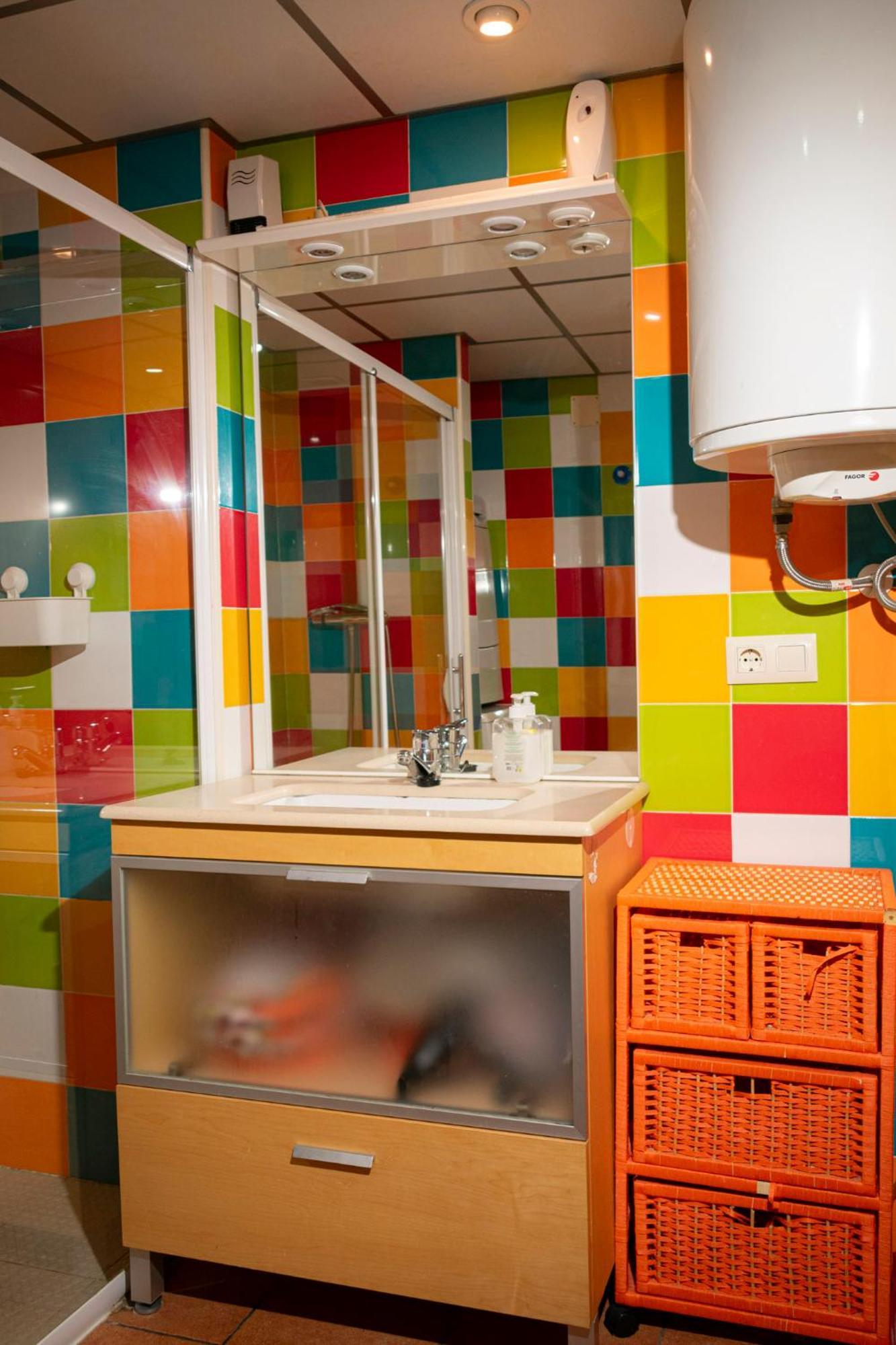 Casa Baja Apartment วาลเดร์โรเบรส ภายนอก รูปภาพ
